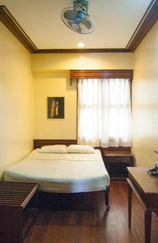 Malate Pensionne Manila Exterior foto