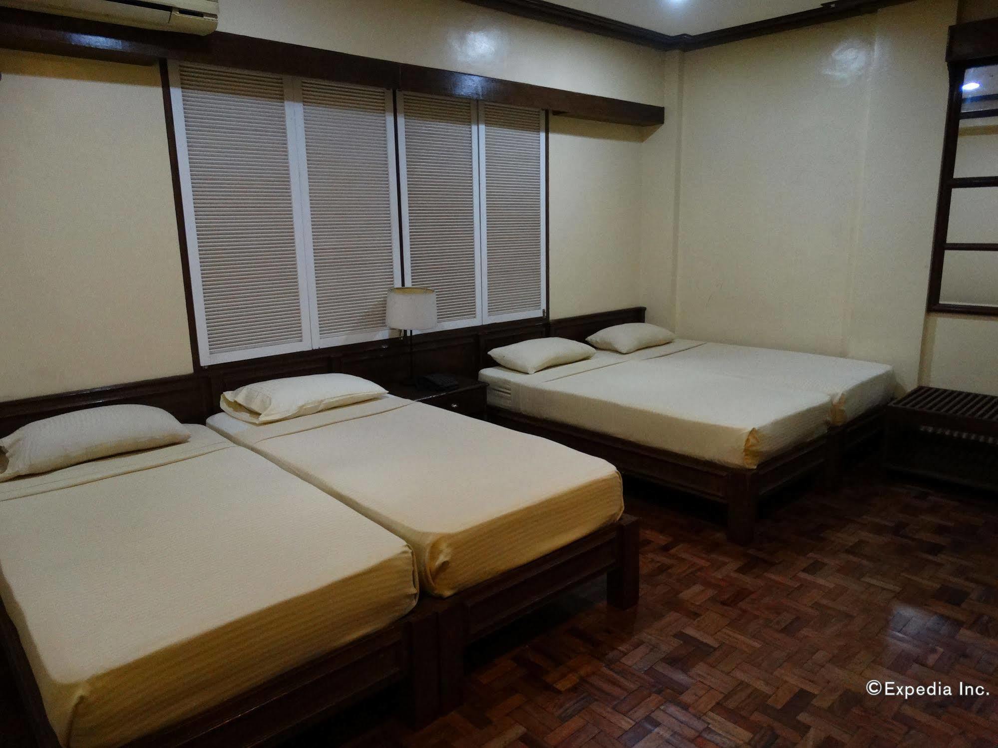 Malate Pensionne Manila Exterior foto
